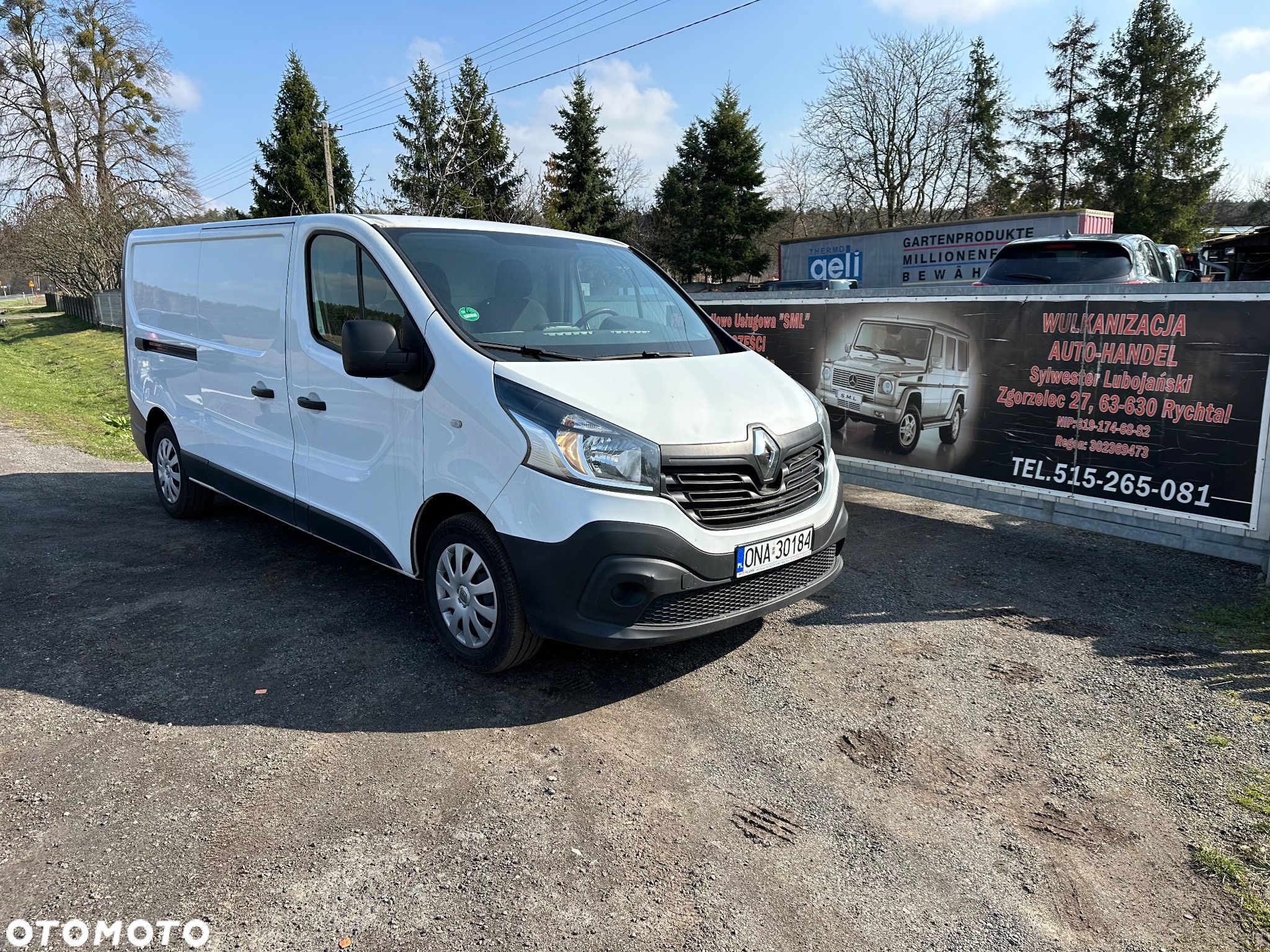 Renault Trafic - 1