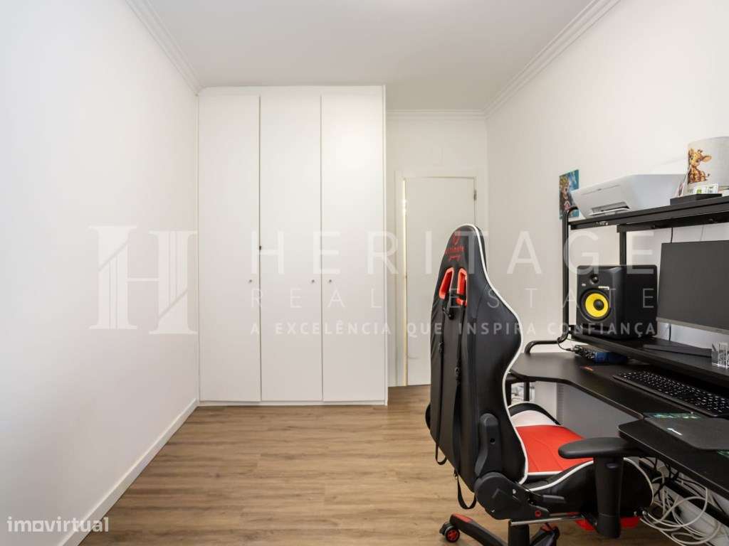 Apartamento T3 Remodelado com Suíte Baixa da Banheira-25