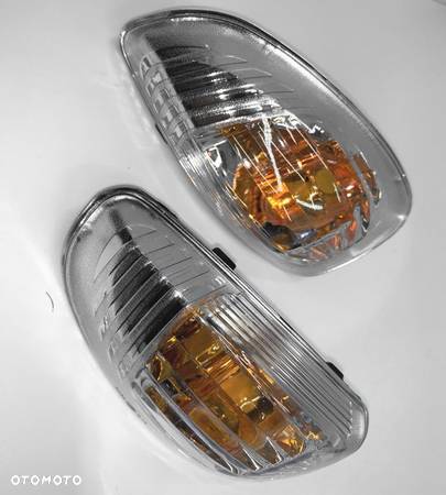 Kierunkowskaz lampa lusterka bocznego Renault Master, Opel Movano po 2010 - 2
