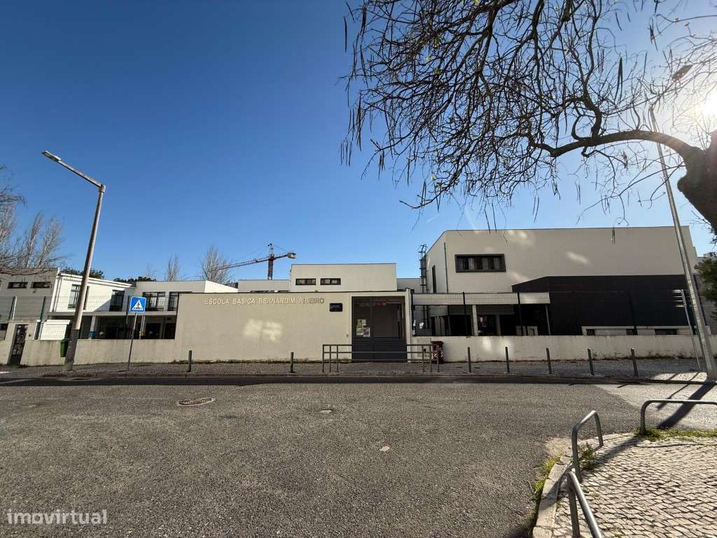 Apartamento T2 em Odivelas-17