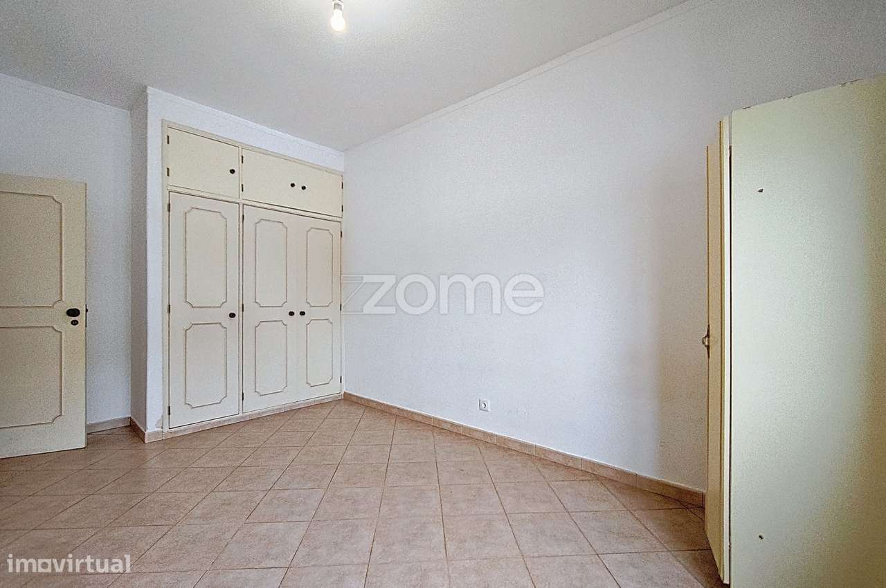 Apartamento T4 renovado, em Braciais, Patacão, Faro - Grande imagem: 5/40