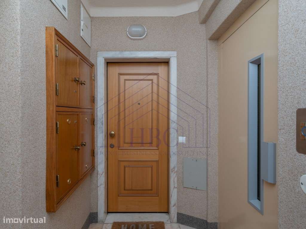Apartamento T2 em Rio de Mouro - Conforto, Luz Natural e Excelente ...-28