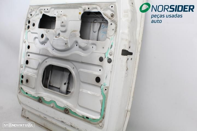 Porta tras direita Nissan Cabstar|00-04 - 9