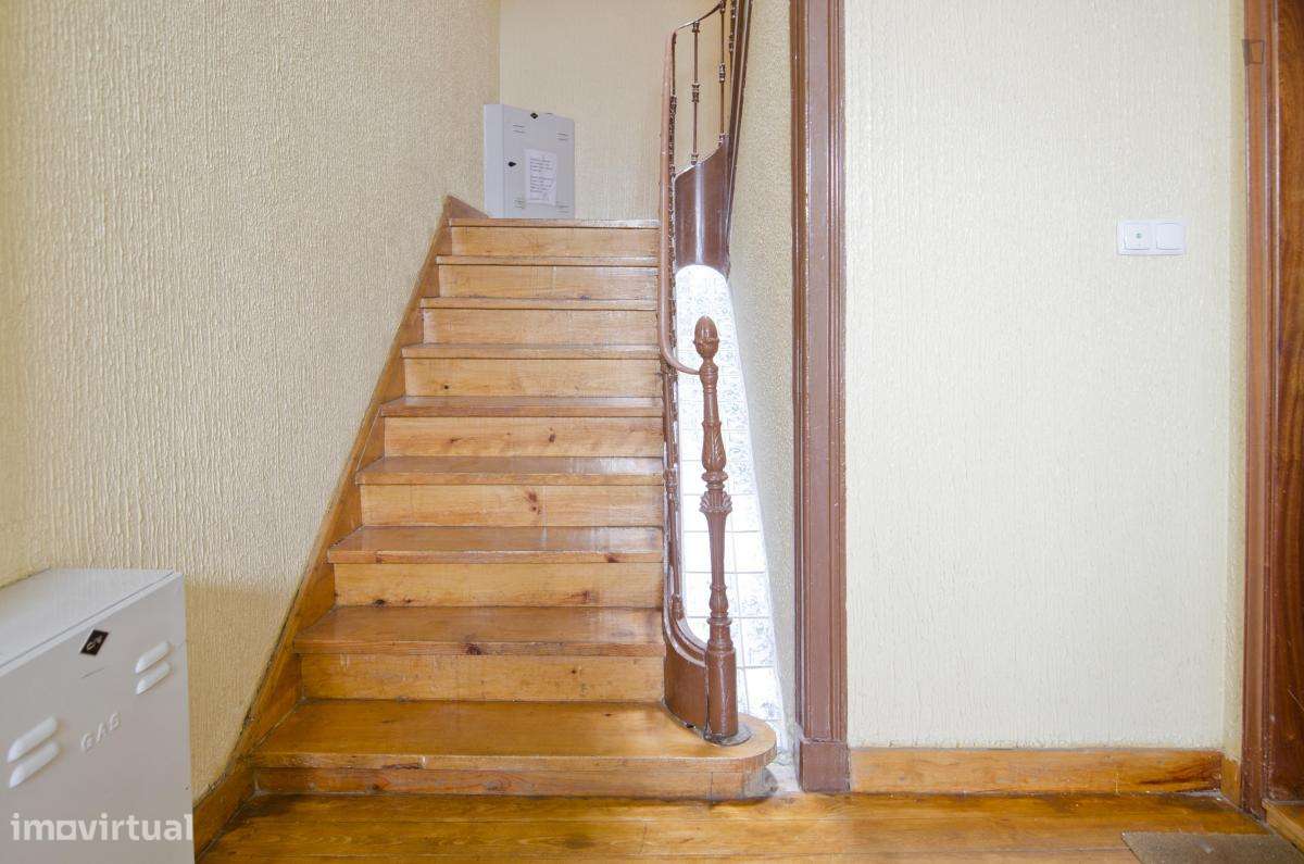 Apartamento com 5 quartos - localizado em Intendente Lisbon - Grande imagem: 2/10