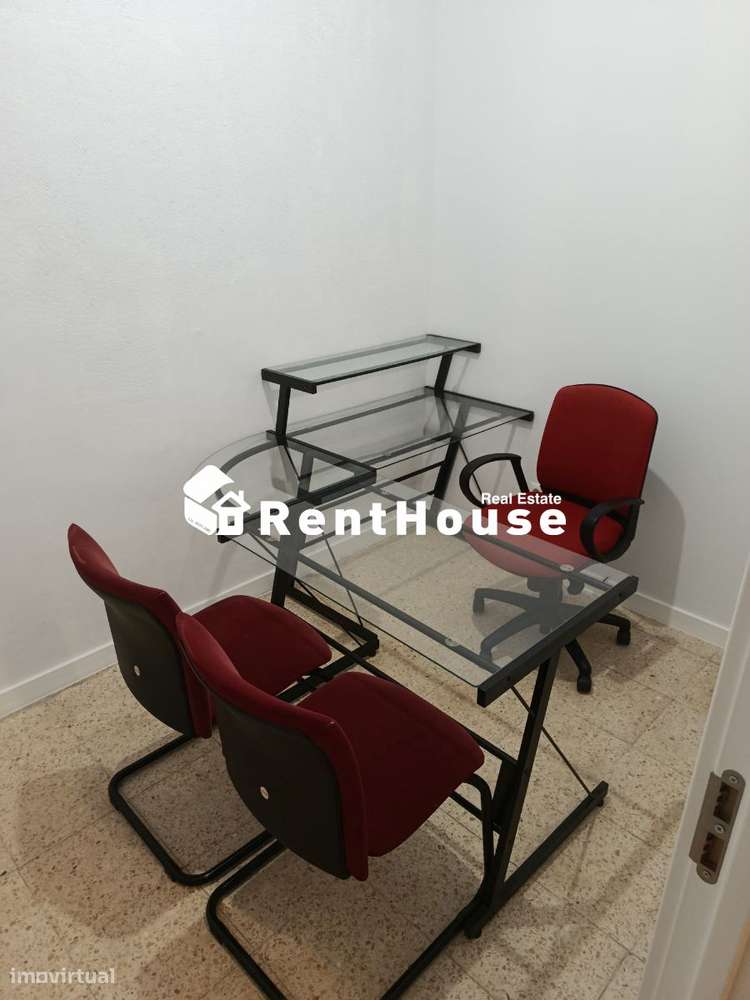 Escritório/loja/sala junto ás Finanças - Grande imagem: 2/6