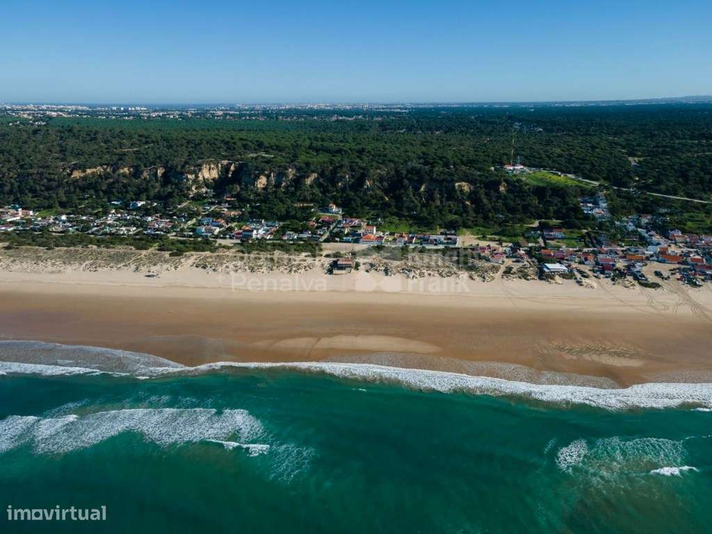 Moradia isolada T4 com jardim, piscina na Herdade da Aroeira - Grande imagem: 3/60