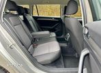 Volkswagen Passat 2.0 TDI BMT Trendline - 25