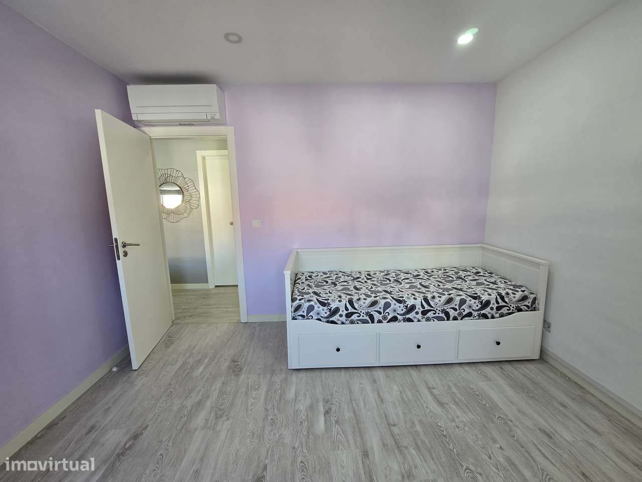 Apartamento T3 a dois paços do Metro e Comboio-7