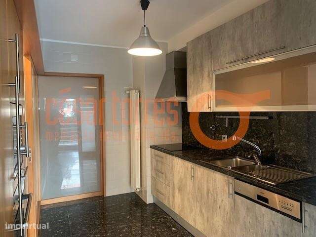 Excelente apartamento T1 a 350 metros da praia da Granja. - Grande imagem: 4/23