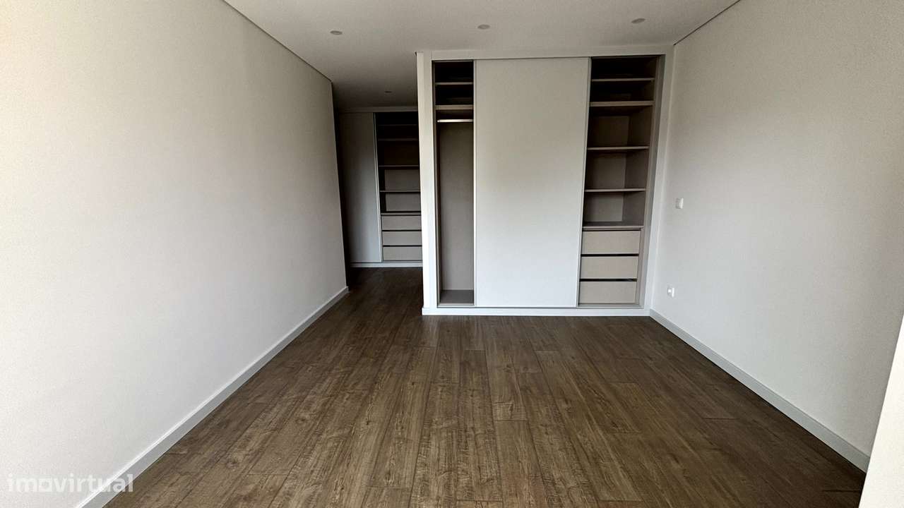 OPORTUNIDADE PREMIUM NO CORAÇÃO DO PORTO - Apartamento T3-11