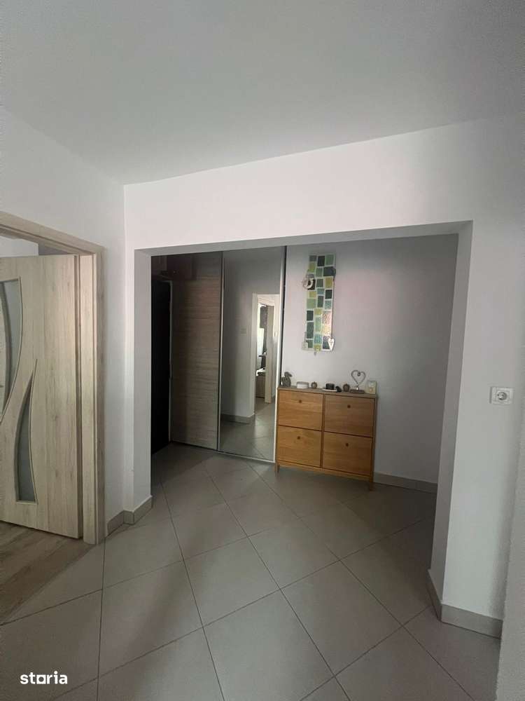 Ap.2camere AN et.1 b-dul Dacia renovat,mobilat,utilat,imediat ocupabil - Imagine principală: 5/14