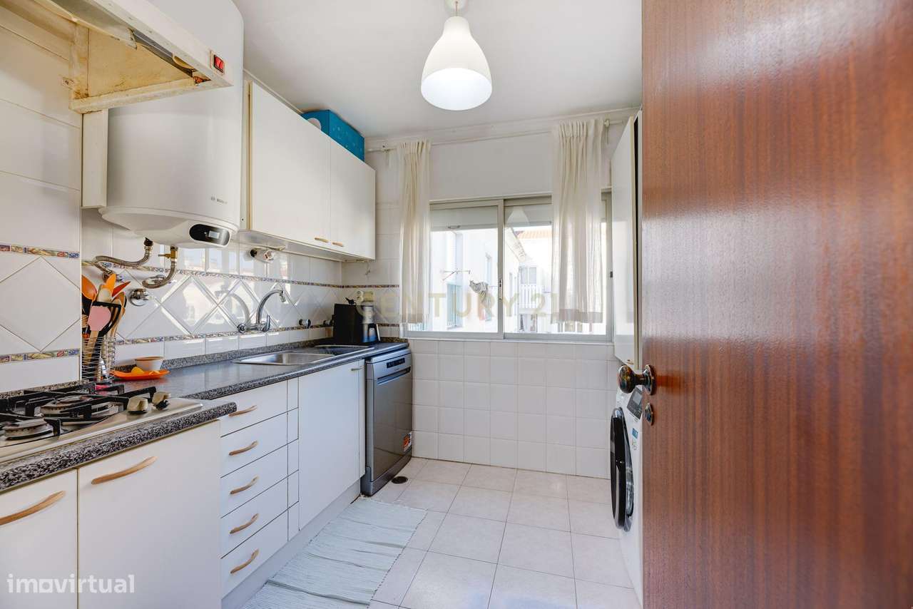 Apartamento T3 à Venda – Rio de Mouro - Grande imagem: 5/25