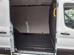 Ford Transit - 12