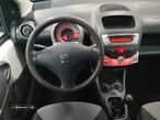 Peugeot 107 1.0 Trendy - 9