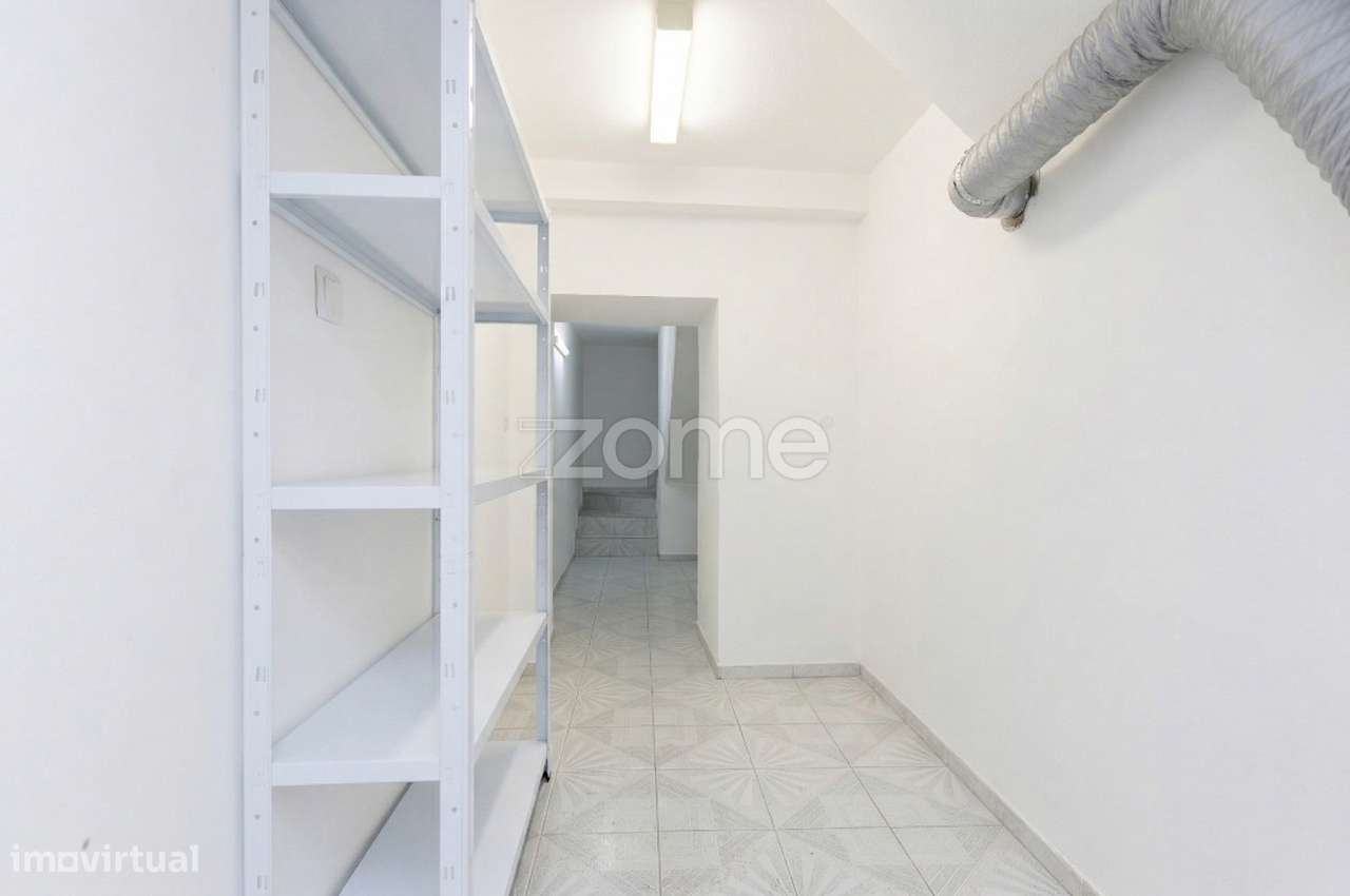 Moradia T3 de 4 frentes, com 984 m² de Terreno em Vila do Conde-32