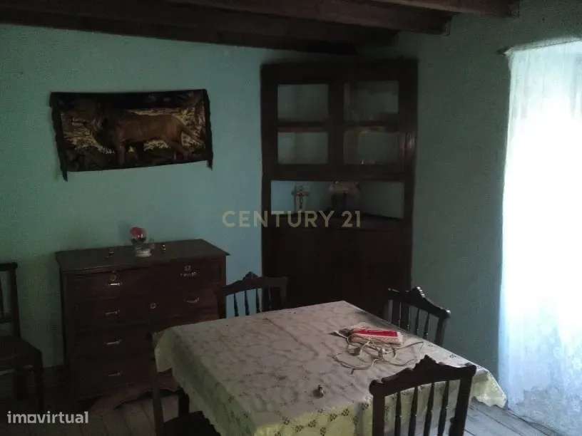 Casa p/reconstrução, Louriçal do Campo - Grande imagem: 5/11