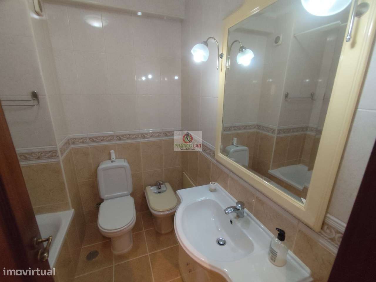 Andar Moradia T3 em São Bernardo-15