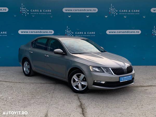 Skoda Octavia - 2