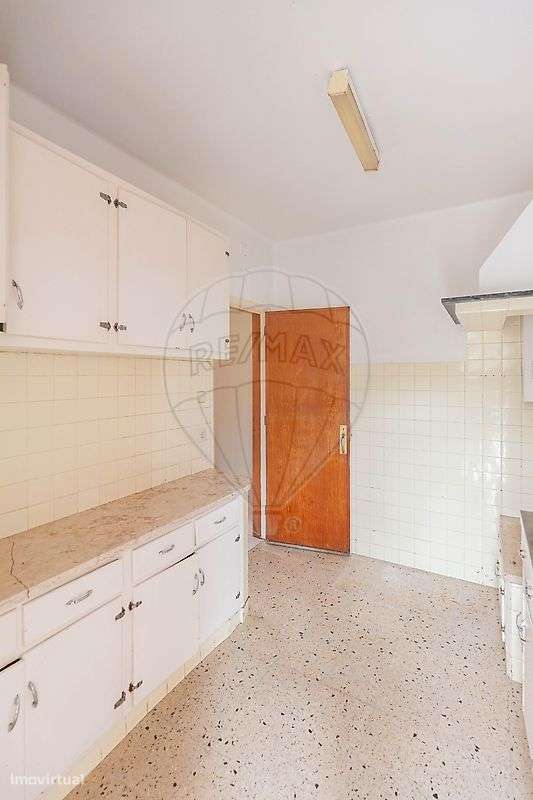 Moradia T8 para venda-29