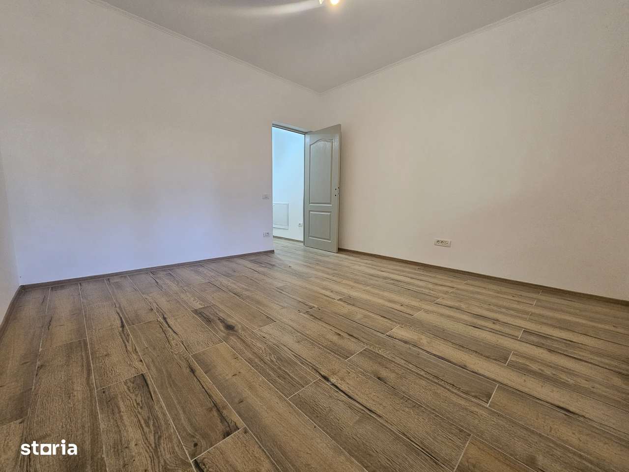 Apartament 4 camere Cartier Domenii-1