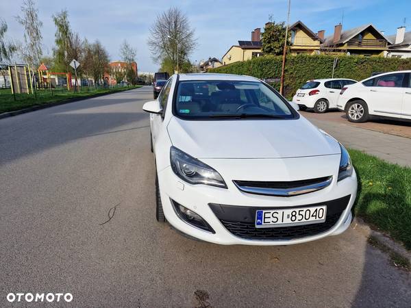 Opel Astra IV 2.0 CDTI Sport - 6