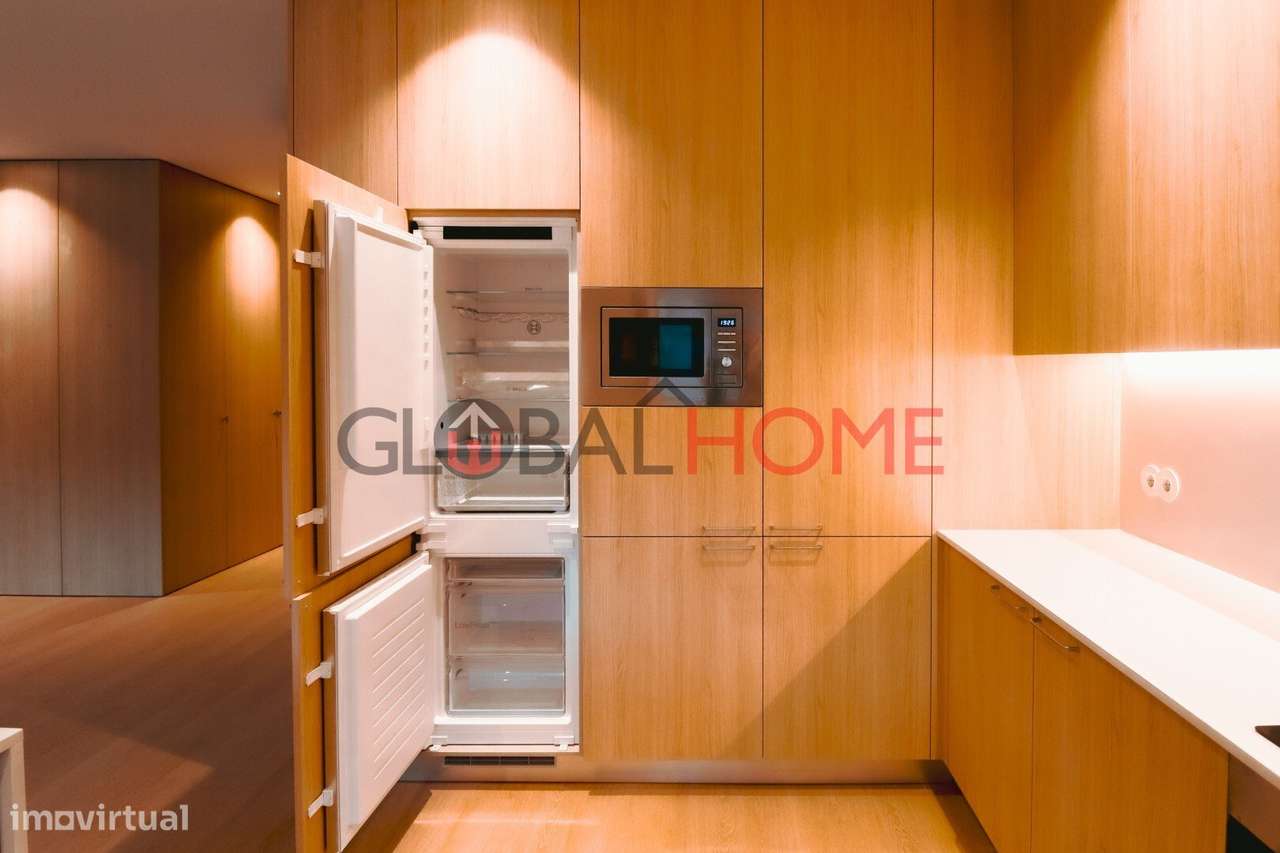 Apartamento T2 Renovado com Terraço em Fânzeres-7