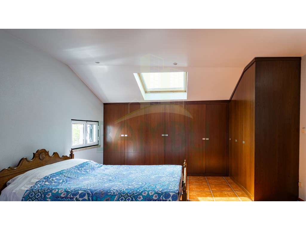 Moledo - Andar Moradia T2 duplex com vista mar-13