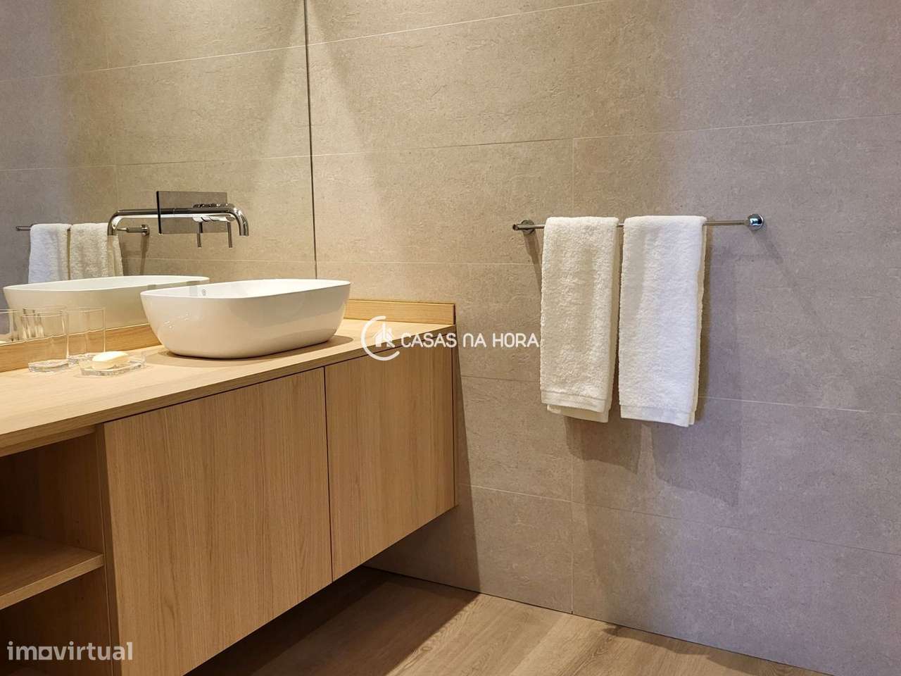 Apartamento totalmente remodelado e mobilado | Matosinhos Sul-24