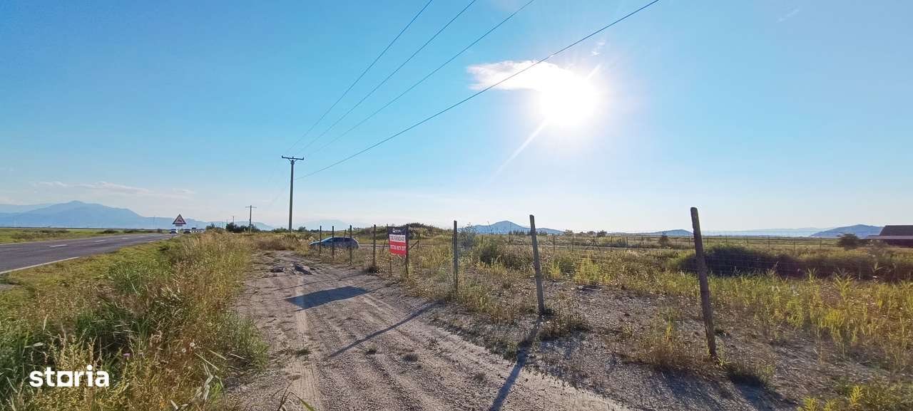 Teren  si lac in Harman - Imagine principală: 5/6