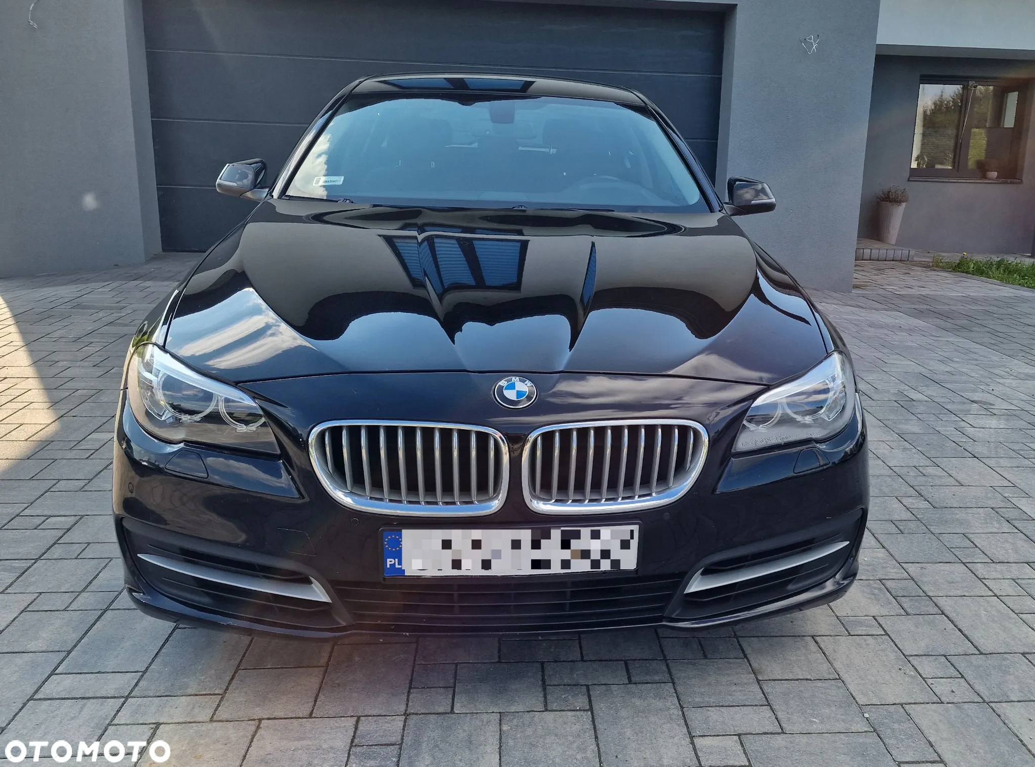 BMW Seria 5 520d Touring - 2