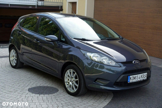 Ford Fiesta - 7