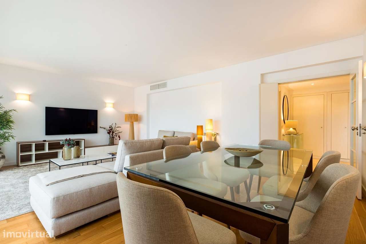 Apartamento T3 com piscina, Laranjeiras, Lisboa - Grande imagem: 2/22