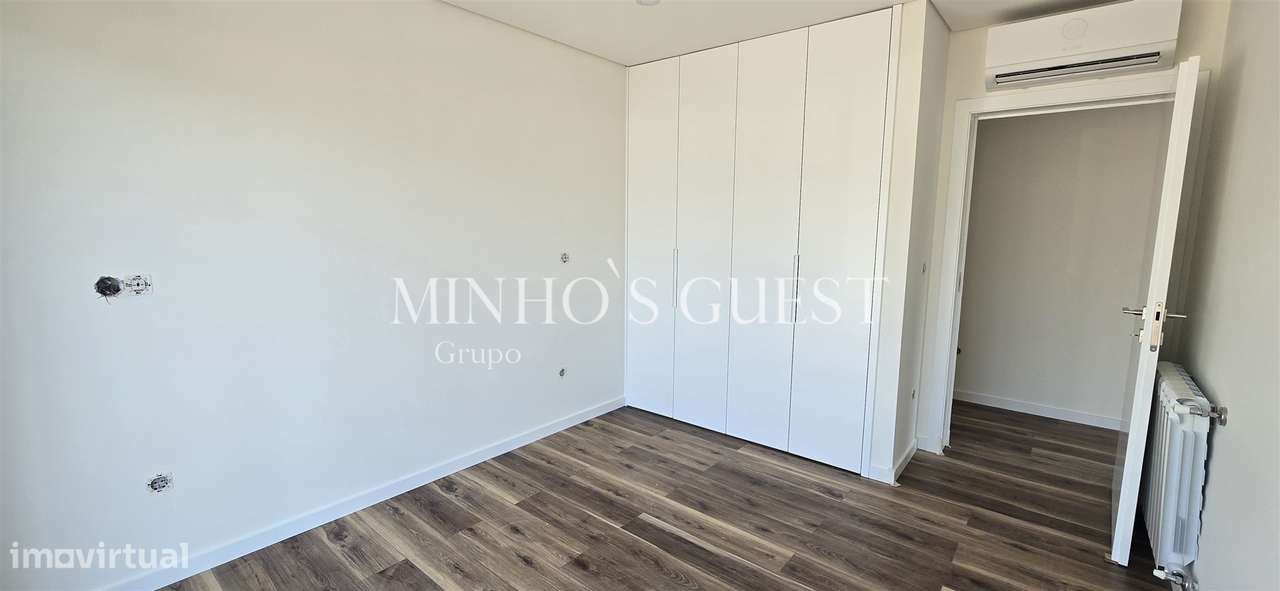 Moradia Individual V3 Nova c/ Piscina, Churrasqueira e Jardim em Espin-21