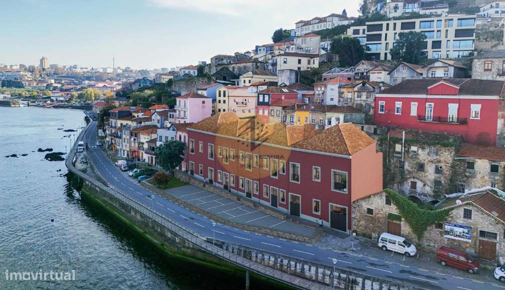 T1 Novo com Terraço e vista Rio| Zona Histórica de Gaia-14
