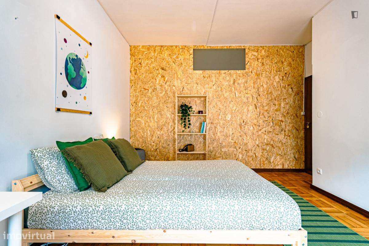 Quarto - localizado em Ramalde Porto - Grande imagem: 4/8