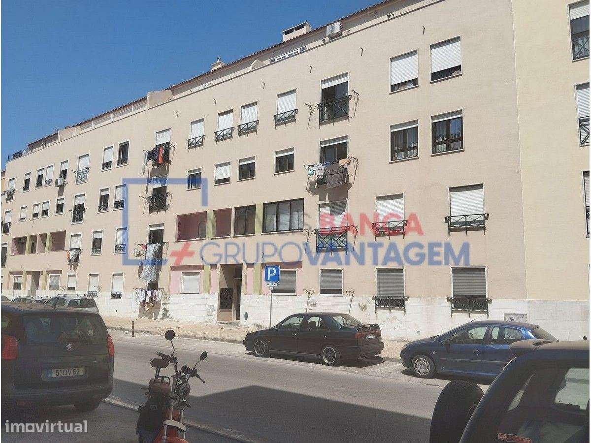 Apartamento T3 Centro da Quinta do Conde - Grande imagem: 2/16