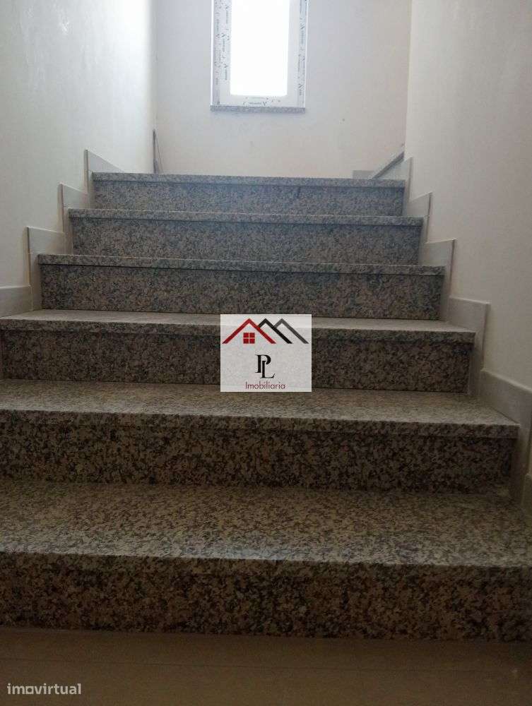 Apartamento T2+3 Novo na Praia de Mira em fase de acabamento (V892-3MS-26