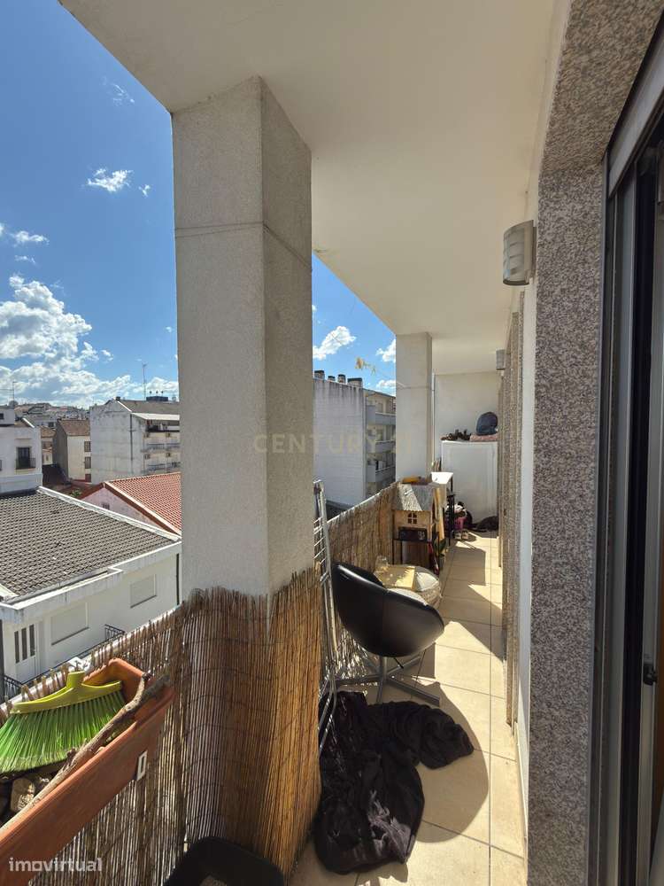 Apartamento T2 em Bragança com Vista Panorâmica-15
