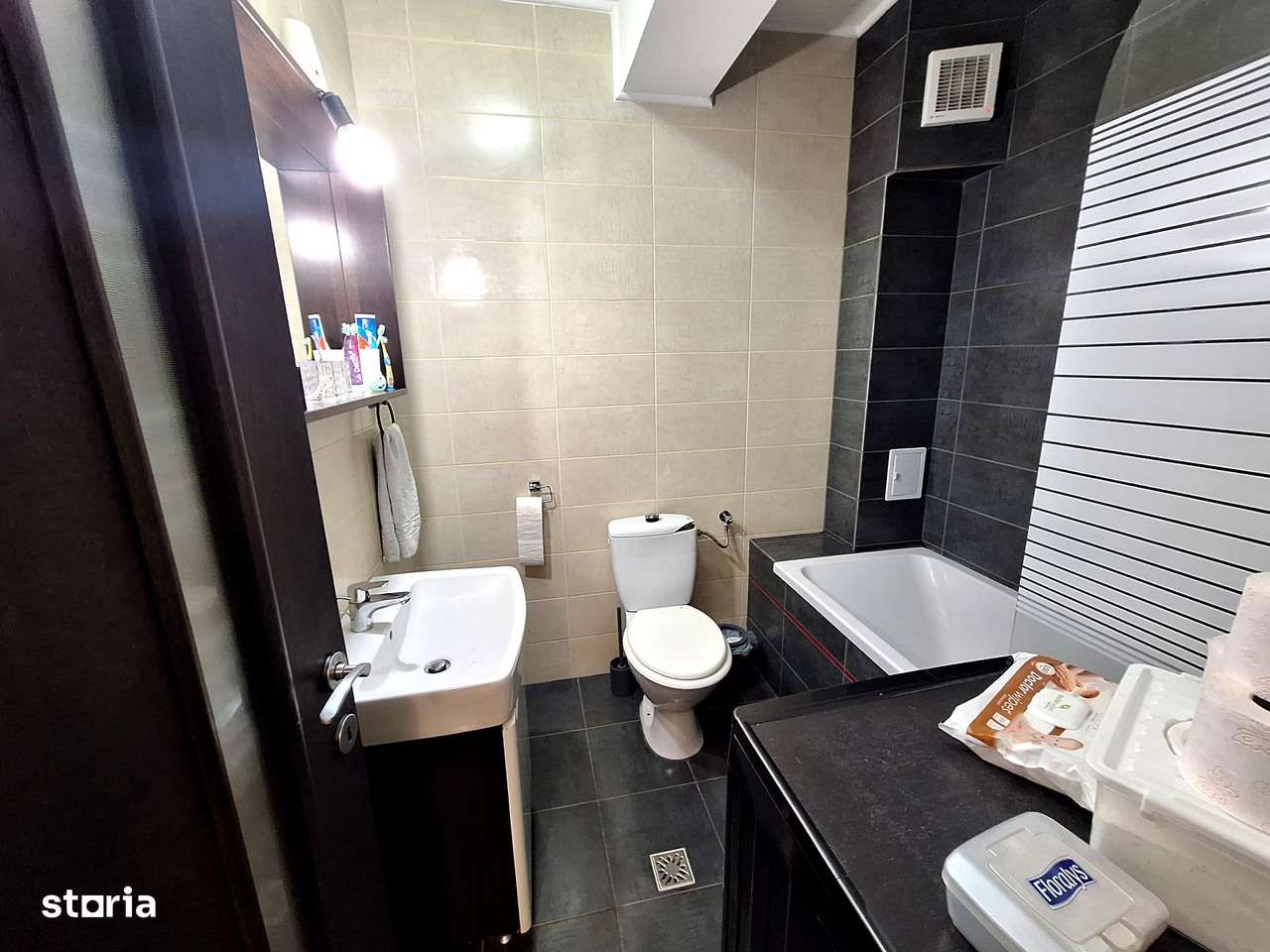 De vanzare apartament modern cu 2 camere in Selimbar-9