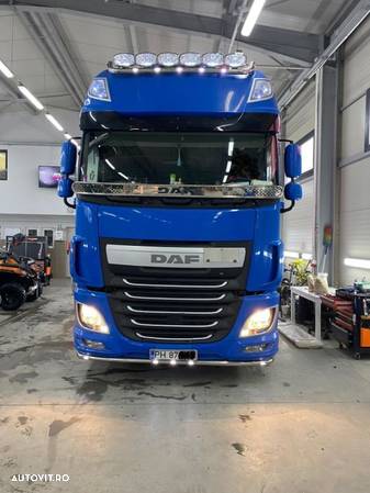 Bara proiectoare, bullbar, suport lumini 3 elemente, bare sub carene, fuste DAF XF Euro 6 - 6