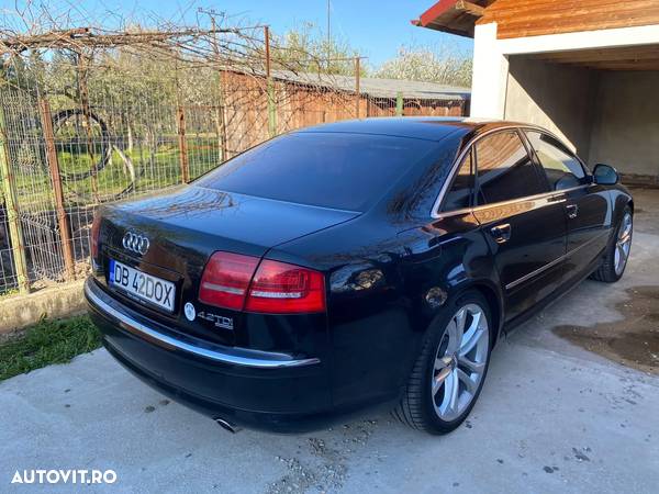 Audi A8 4.2 TDI DPF quattro - 4