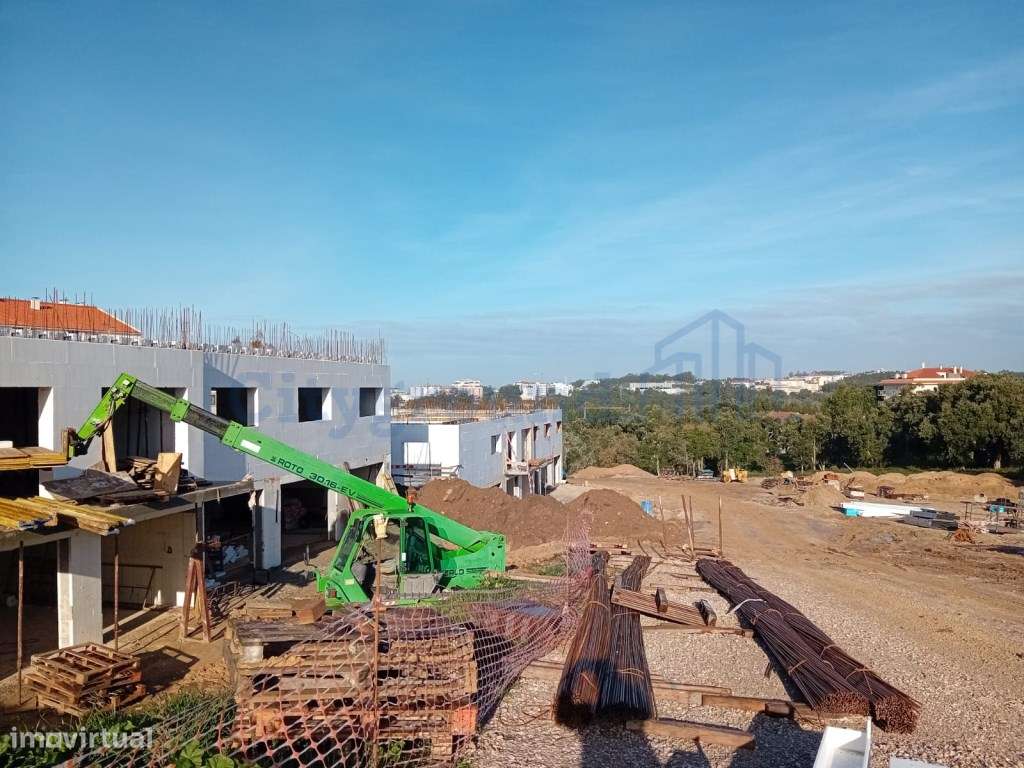 Apartamento T2 em Condomínio Fechado nos Pousos - Tecnologia Verde-19