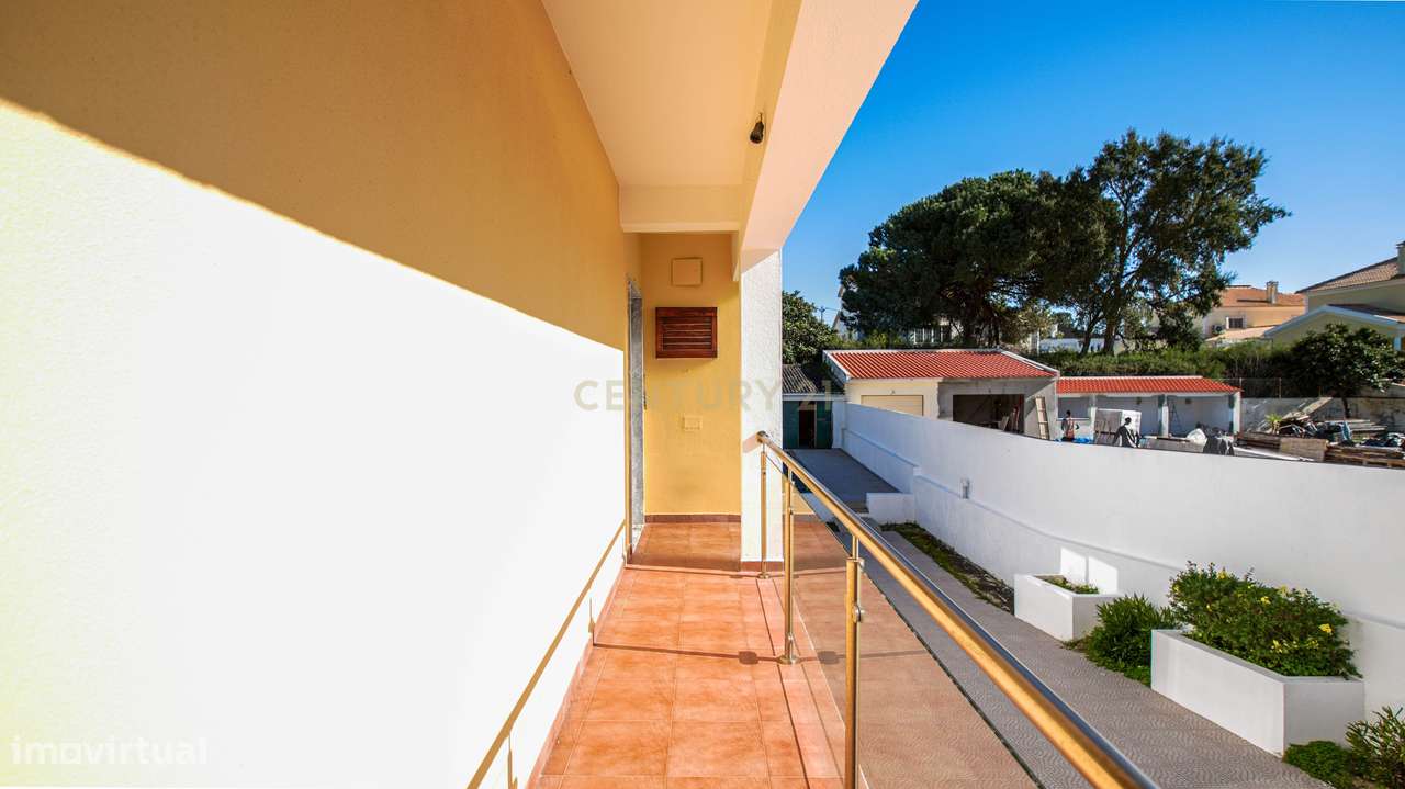 Moradia T2+1 na Marisol - Oportunidade Única! - Grande imagem: 4/29