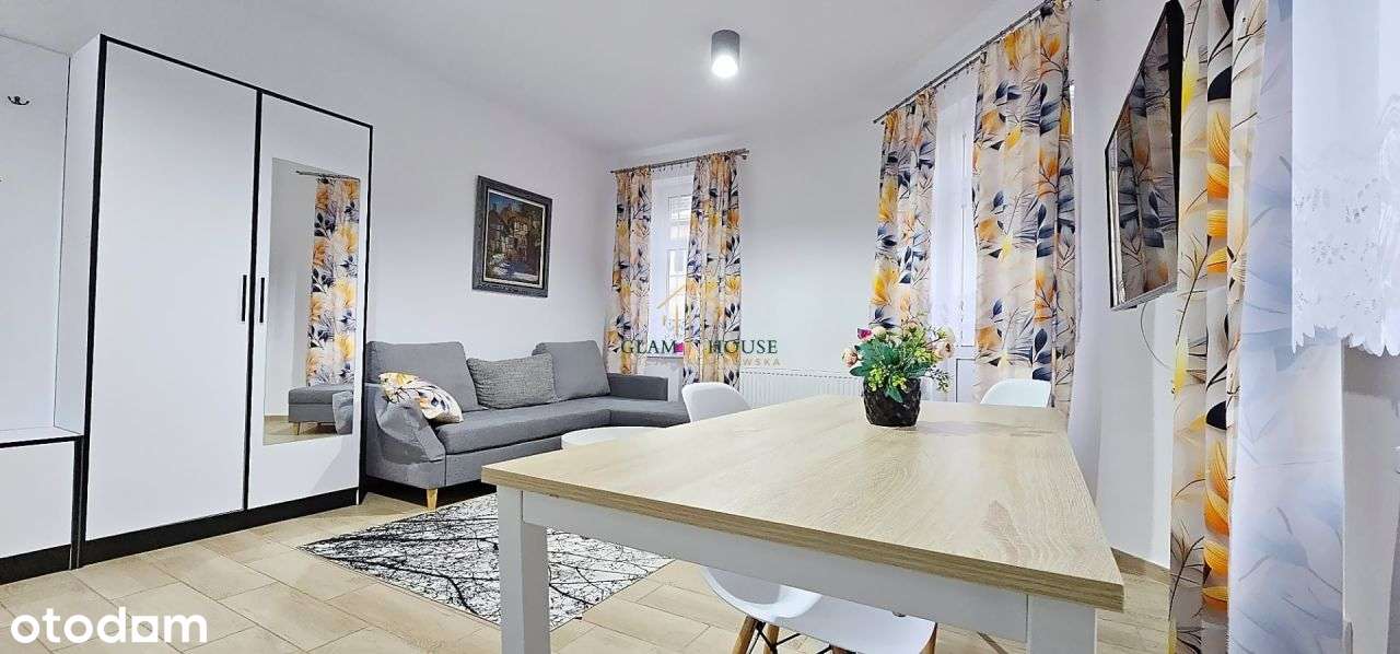 Słoneczna Kawalerka Z Widokiem Na Park - Pełny obrazek: 2/12