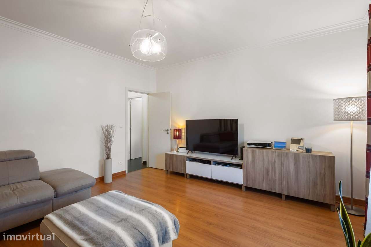 T3 Totalmente Remodelado no Bom Sucesso – Alverca do Ribatejo-2