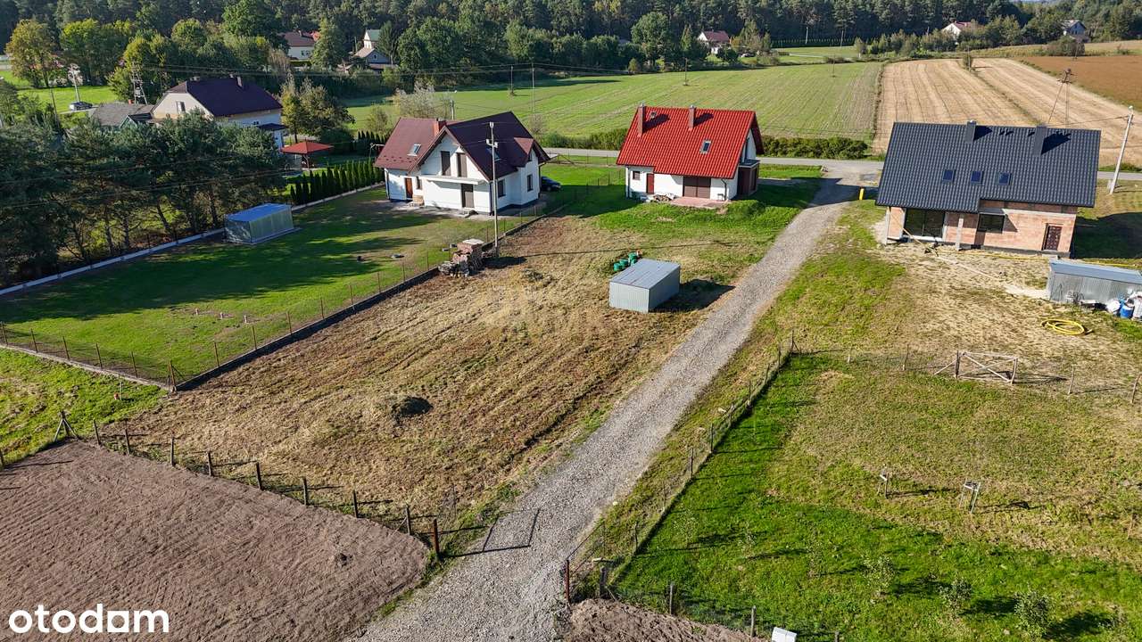 KOMFORTOWY DOM Z DUŻĄ DZIAŁKĄ W BORZĘCINIE!!!-14