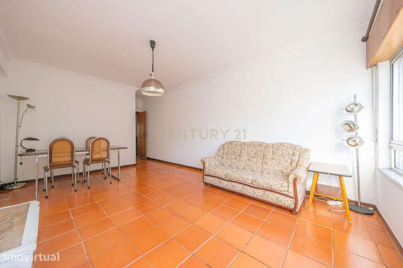 Apartamento T3 com Varanda, na Avenida Luísa Todi - Grande imagem: 4/38