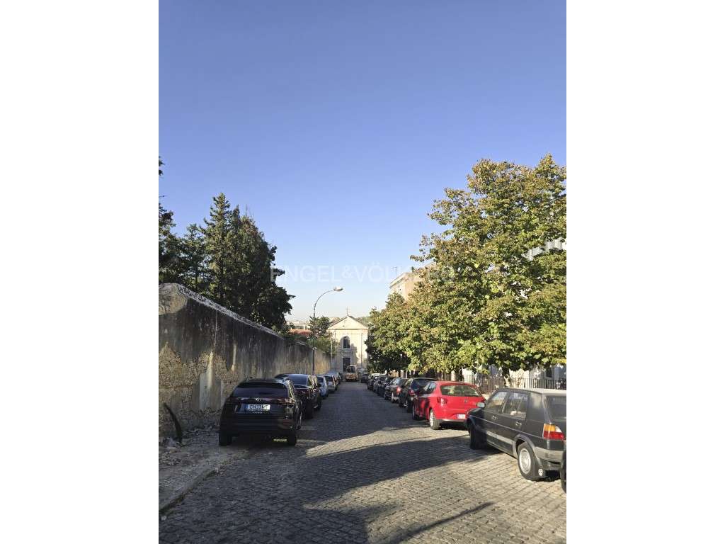 Prédio com Projeto Aprovado na Estrela-18