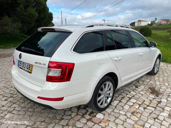 Skoda Octavia Break 2.0 TDI Elegance - 4