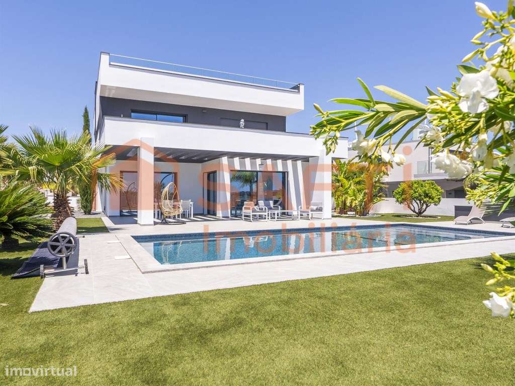 Moradia à venda em Pêra-3